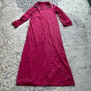 Vintage Vassarette Nylon Housecoat Robe Maroon 34